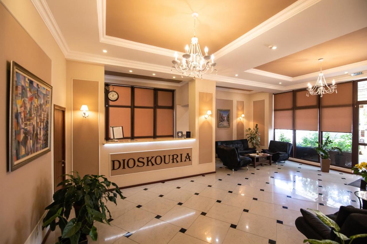Dioskuria Hotel Sochumi Exterior foto